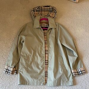 Burberry outdoor coat, size S, like new